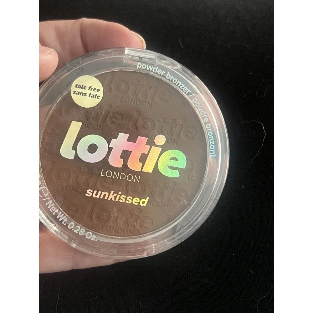(3) Lottie Sunkissed Powder Bronzer Sealed 0.28 oz Each SUNGLOW